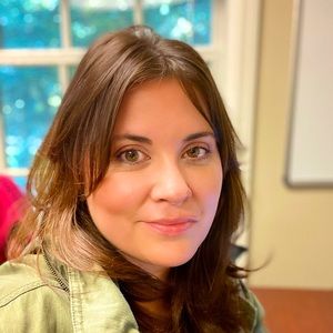 Meet your Posher, Jen